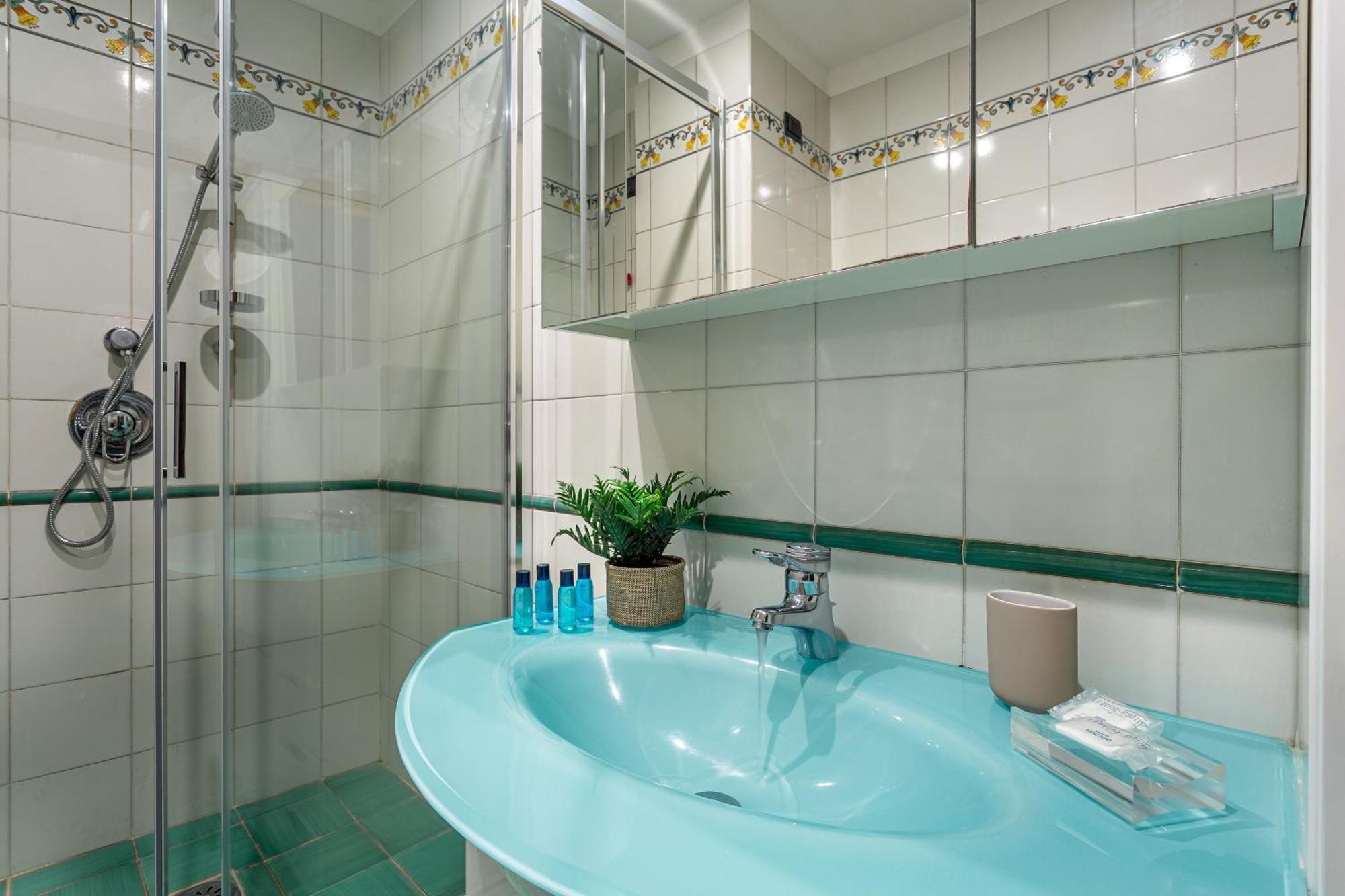 Iflat The House - Spacious & Appartement